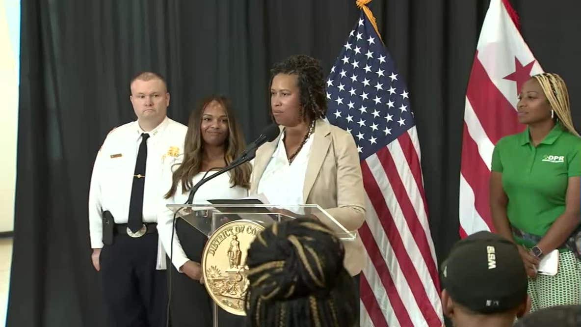 DC Mayor Bowser makes push for approval of emergency public crime bill